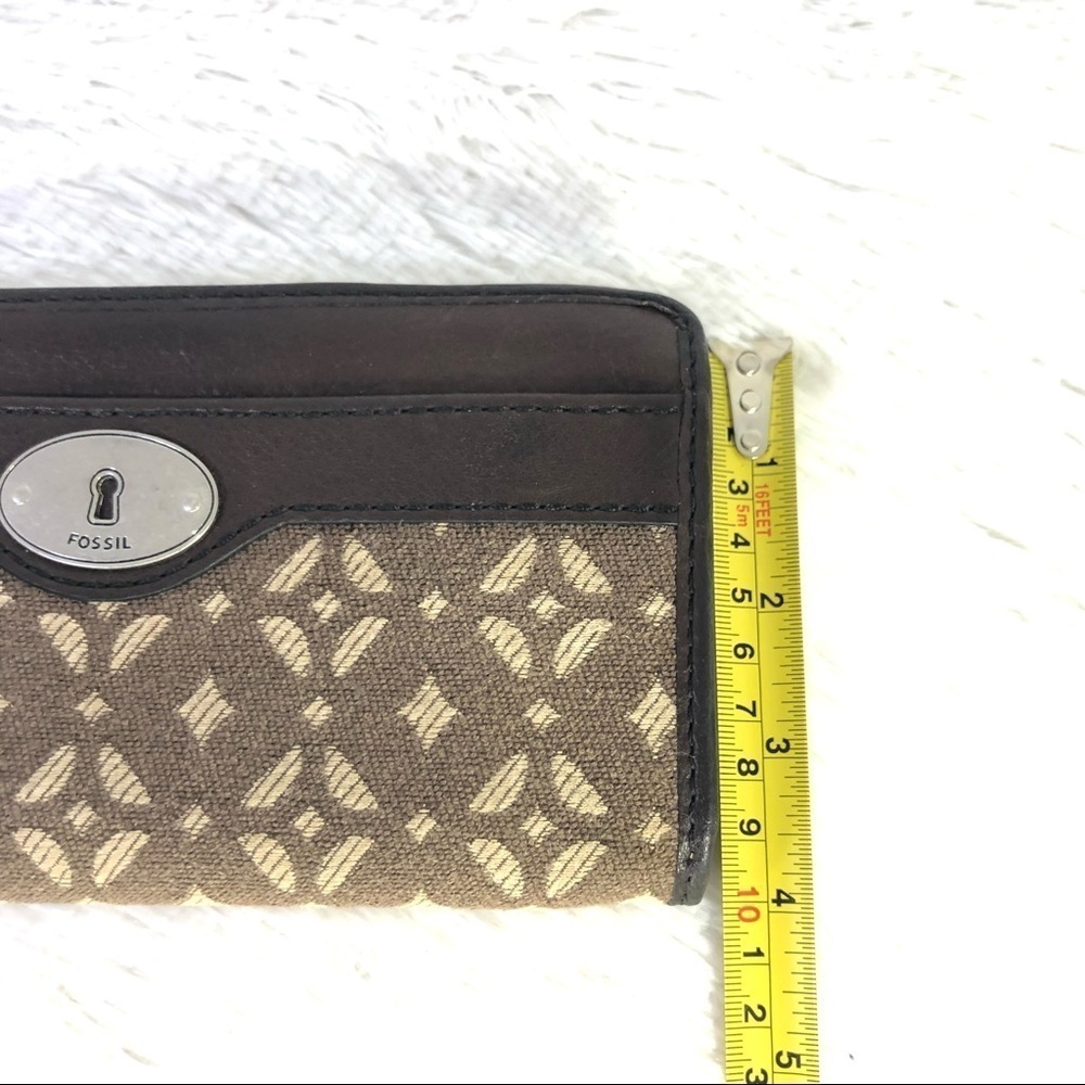 FOSSIL KeyFer Leather Wallet - Picture 9 of 9